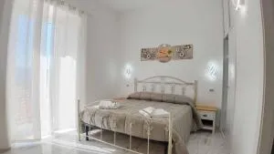 Clarus Mons - Episcopia