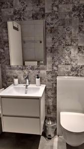 Mayenzett 25, komplett renoviert, vis-à-vis Klinik & Thermalbad