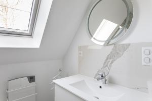 Maisons de vacances Les Bulles d-Or - A 400m de la plage : photos des chambres