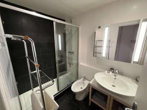 B052-Bel appartement spacieux grand balcon et garage