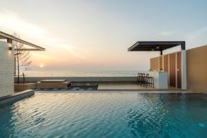 9910 stay pool villa Cha-am พูลวิลล่าติดทะเล บ้านติดทะเล ชะอำ