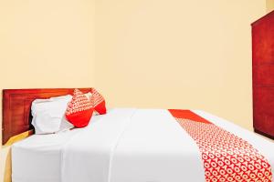 Phòng Tiêu Chuẩn Giường Đôi (Standard Double Room)