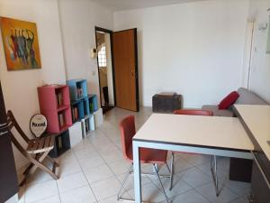 Venice Cove apartment 15mVenice -free park- near airport