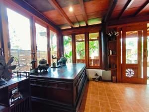 Moc Homestay & Villa