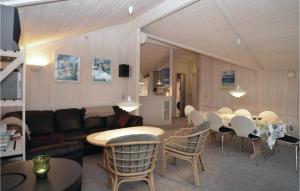 Holiday Home Mimosevej Væggerløse Vi