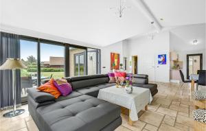 Holiday Home Kirkholm Strandby Kw Juelsminde X