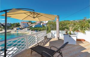 Gorgeous Home In Lun With Wifi