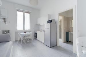 Bright Apartment Isola - Milano