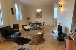 Maisons de vacances O mon beau refuge T2 - 75m2 : photos des chambres