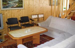 Amazing Home In Ljungby With Wifi