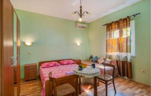 Stunning Home In Lokva Rogoznica