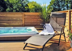 Upton Lakes Lodges