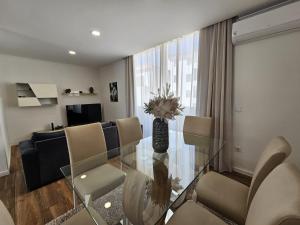 Mary Jane Apartment Funchal by Rentallido