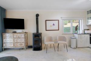 Celestial Blue Vale Do Lobo