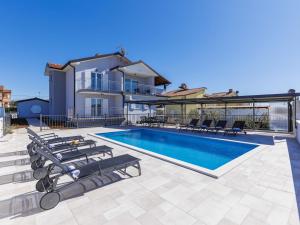 Apartment Tommy-1 by Interhome