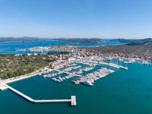 Holiday Home Mihotić by Interhome