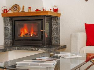 Apartment Les Cimes by Interhome