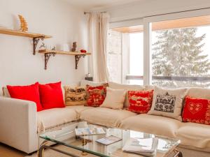 Apartment Les Cimes by Interhome