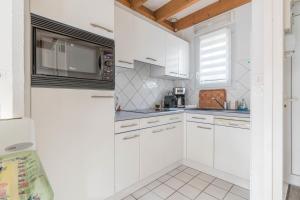 LES SAULES - 750m plage - Parking