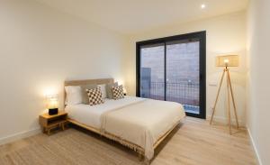 Stay U-nique Apartments Font BCN