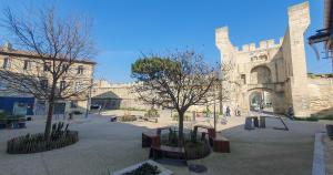 Near Rempart - Wifi - Quiet and comfortable!