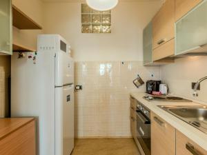 Apartment Claudia by Interhome