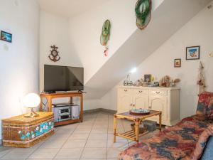 Holiday Home Alma by Interhome