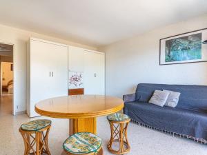 Apartment Les Cyclades-11 by Interhome