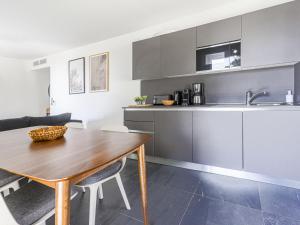 Apartment Prestige view by Interhome