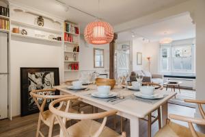 Stunning 3 Bedroom Oxford Retreat!