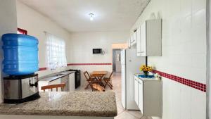 Casa a 240m Praia Josedy , Churrasqueira, Wi-fi