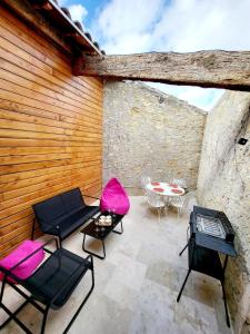 Maisons de vacances Maison au calme - Clim - Wi-Fi - terrasse et cours : Maison de Vacances