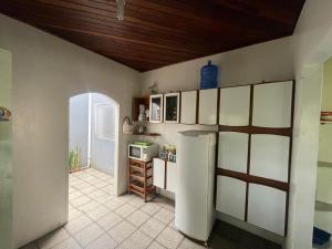 Casa espaçosa e conectada com a natureza