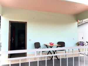 HOUSE with KITCHEN & SCOOTER Koh Rong