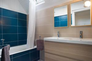 Maisons de vacances Ty Crec-h Goulard - Proche Plages : photos des chambres