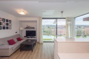 Lightbooking Salobre Los Lagos piscina privada