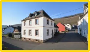 Ferienhaus Anno 1912 - Klüsserath