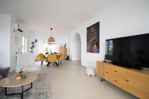 RD01 Villa Atalaya by HolidayAndaluz