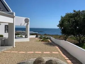 Sea La Vie - Jacobs Bay