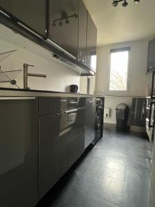 Appartements Appart au pied du T2 La Defense Paris : photos des chambres
