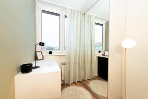 Studio obok metra! Apartmenty Natural