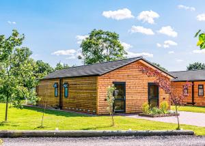Flaxton Meadows Luxury Lodges