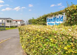 Merryfield And Sandfield