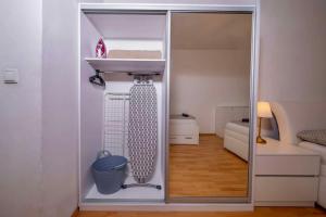 2 Bobs Apartment - 2 bedrooms with King Size beds