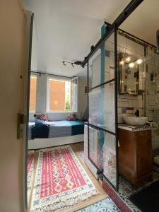 Charming Arty Studio