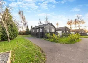 Snainton Luxury Lodges - Allerston