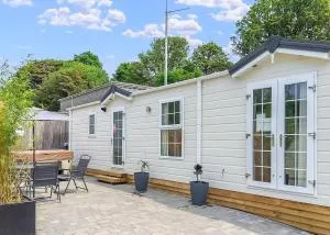 Stream Valley Holiday Park - Madron