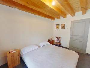 Maisons de vacances Maison de vacances a Sossais - Campagne calme, 3 chambres, proche sites touristiques - FR-1-541-172 : photos des chambres