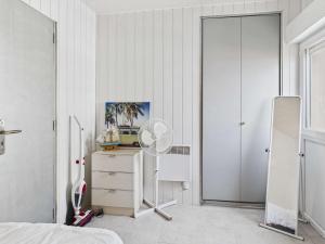 Appartement 2 pièces en front de mer, accès plage direct, proche commerces - FR-1-423-318