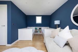 Veeve - Primrose Rooftops